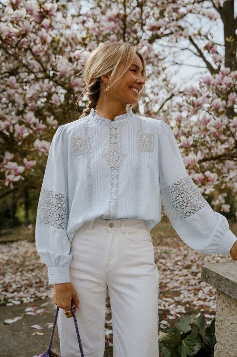 Evereve Tops - Evereve Womens Victorian Blouse Size L Bishop Sleeve Crochet Boho Edwardian Blue